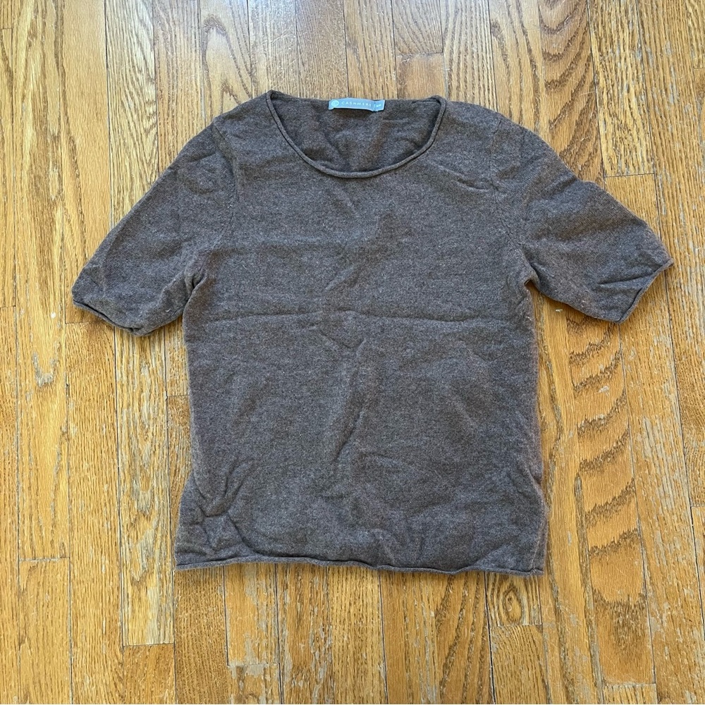 100% Cashmere Medium Brown Short Sleeve Top